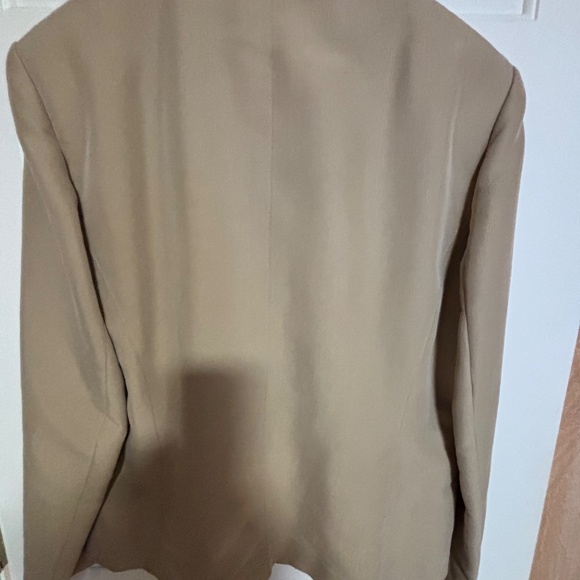 Cleo Tan Blazer Concealed Buttons - Picture 5 of 5